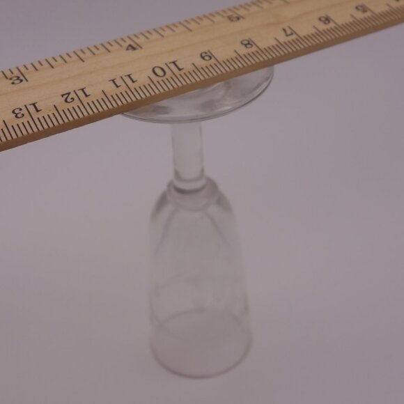 Set of Four(4) Grapevine Pattern Small Delicate Glasses - Picture 8 of 16